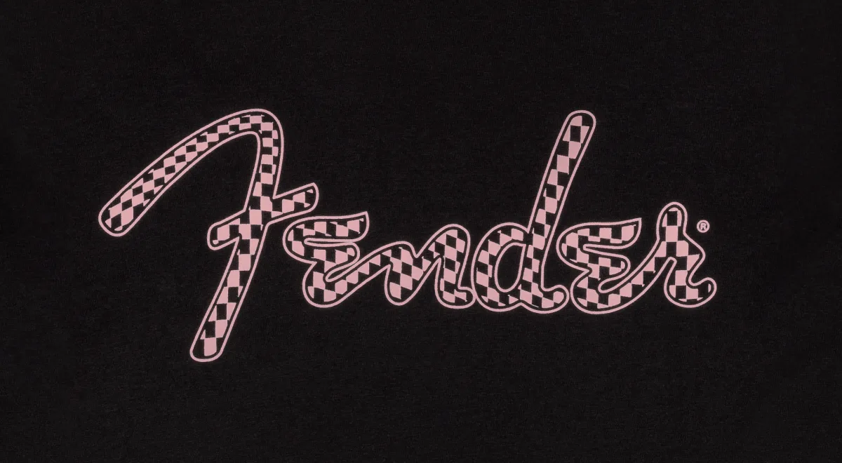 Fender Spaghetti Logo Wavy Checker Tee, Pink Checker — S · Abbigliamento · R&D Sound Lugano