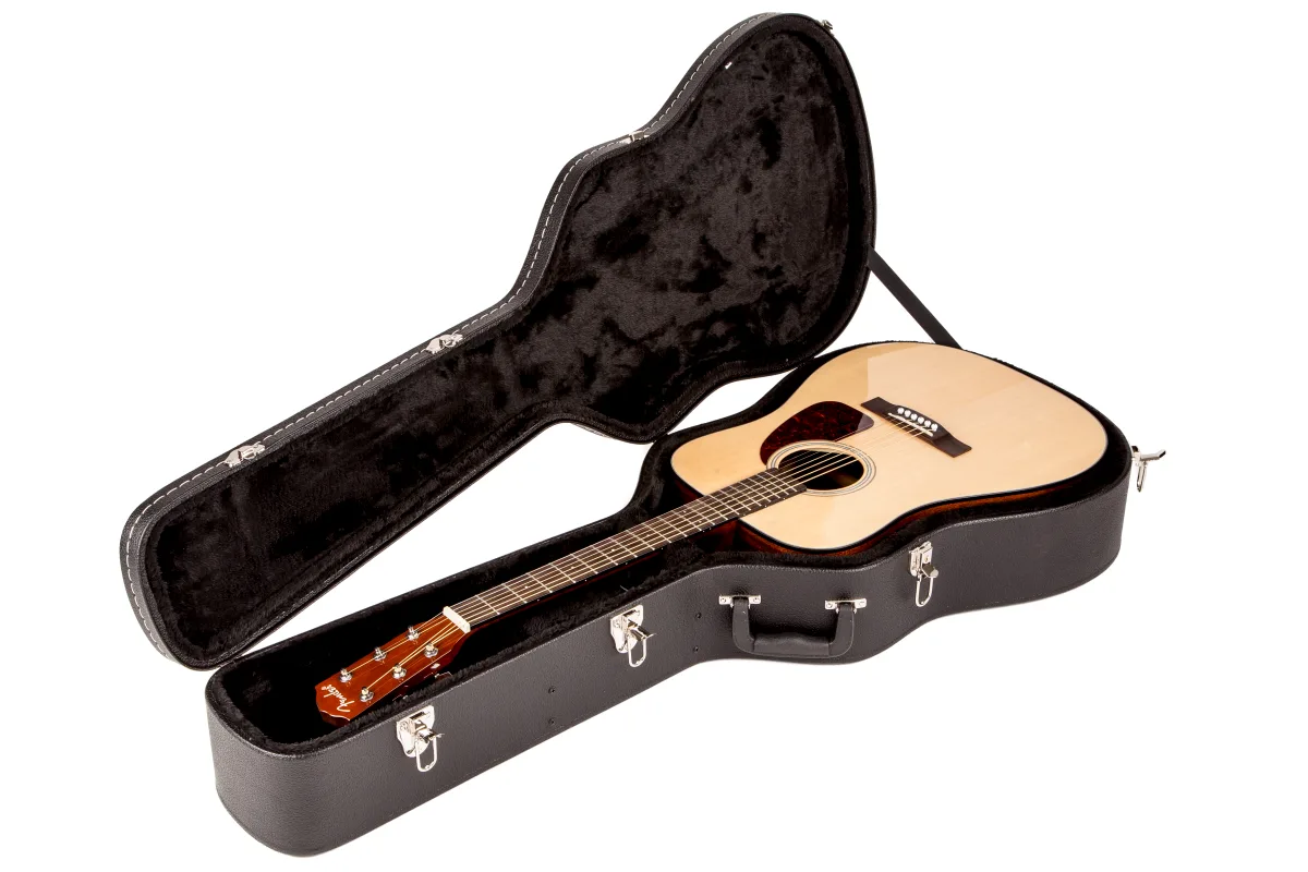 Fender Flat-Top Dreadnought Acoustic Guitar Case — Black · Custodie rigide · R&D Sound Lugano